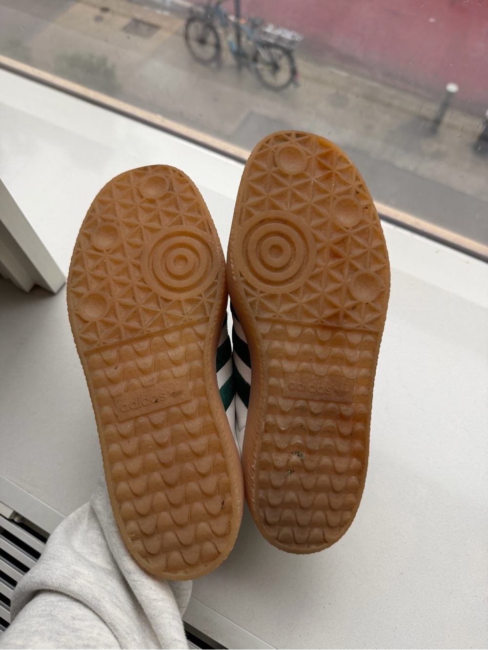 adidas White & Green Sambae with Gum Sole - Picture 6 of 6